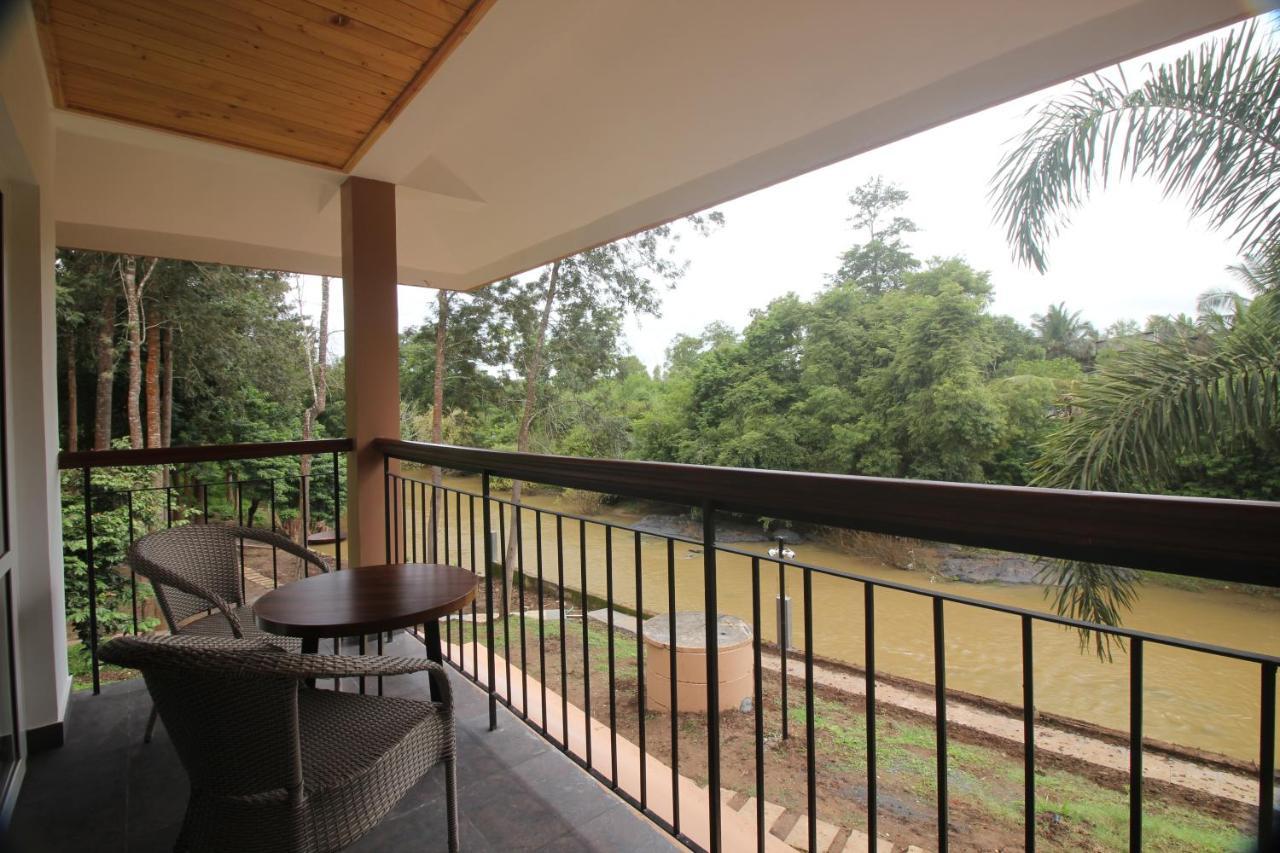 Regenta Jungle Resort Kabini Springs Begūr Eksteriør billede